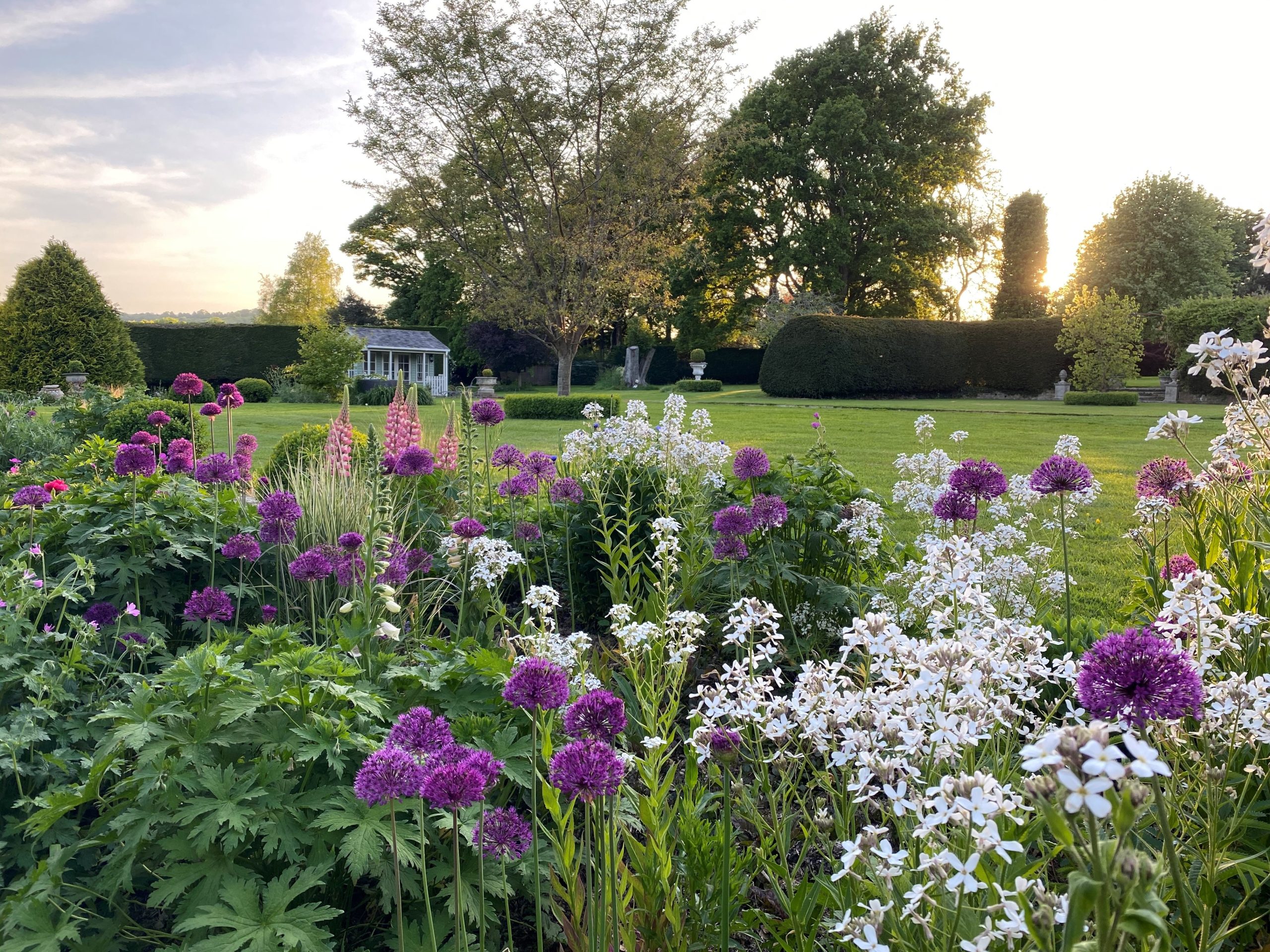 East Sussex - How to Design a Beautiful Border
